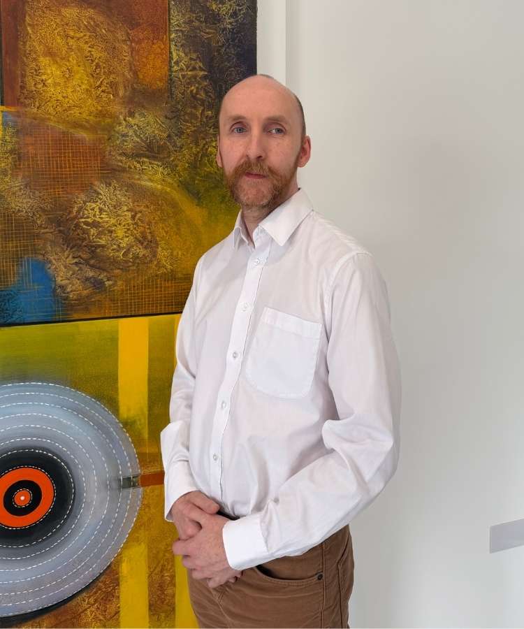 Dr Chris Philbey
